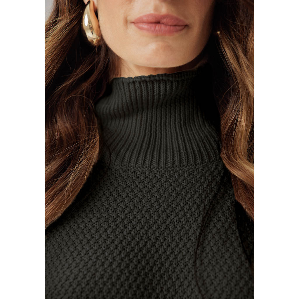 Trace Roll-Neck | Black