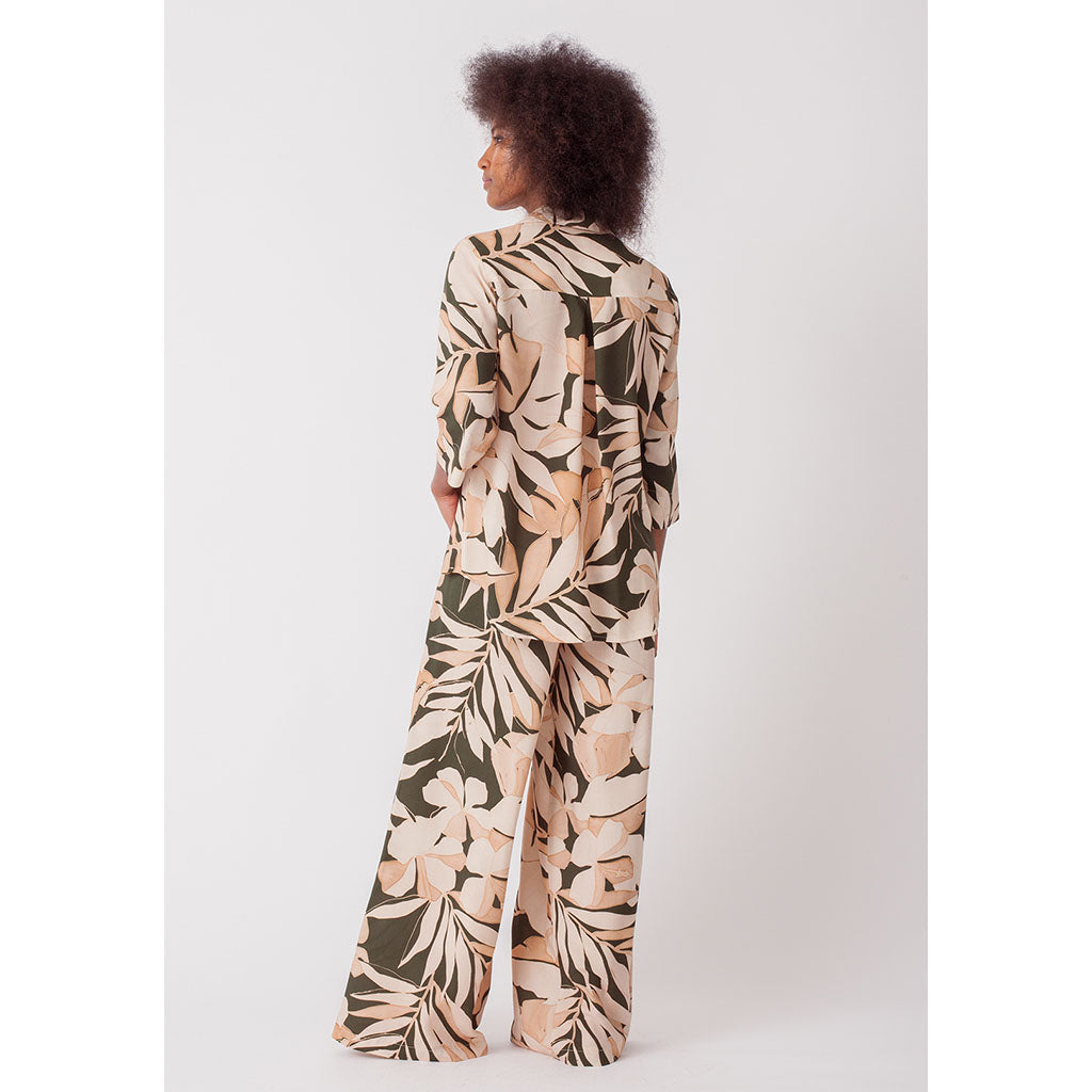 Lake Como Pants | Amazon (Pants only) no