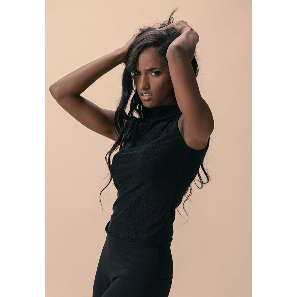 The Aura Top Sleeveless | Sparkly Black