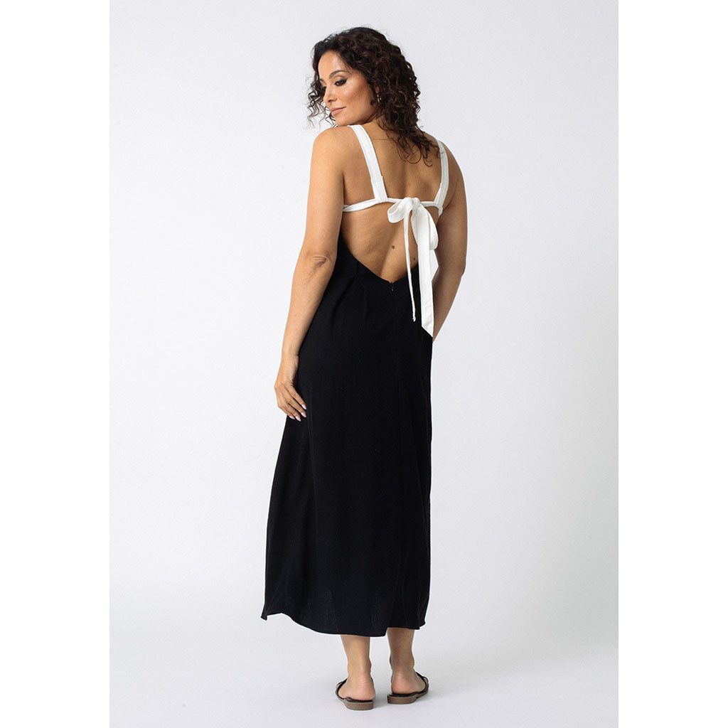 Dolce Vita Dress | Black (Hoping to Restock early next year, pls select size and address email address to be alerted when in stock)