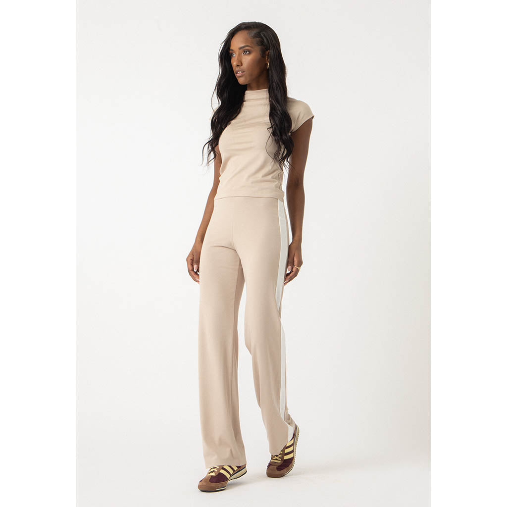 The Aura Top Capped Sleeve | Stone