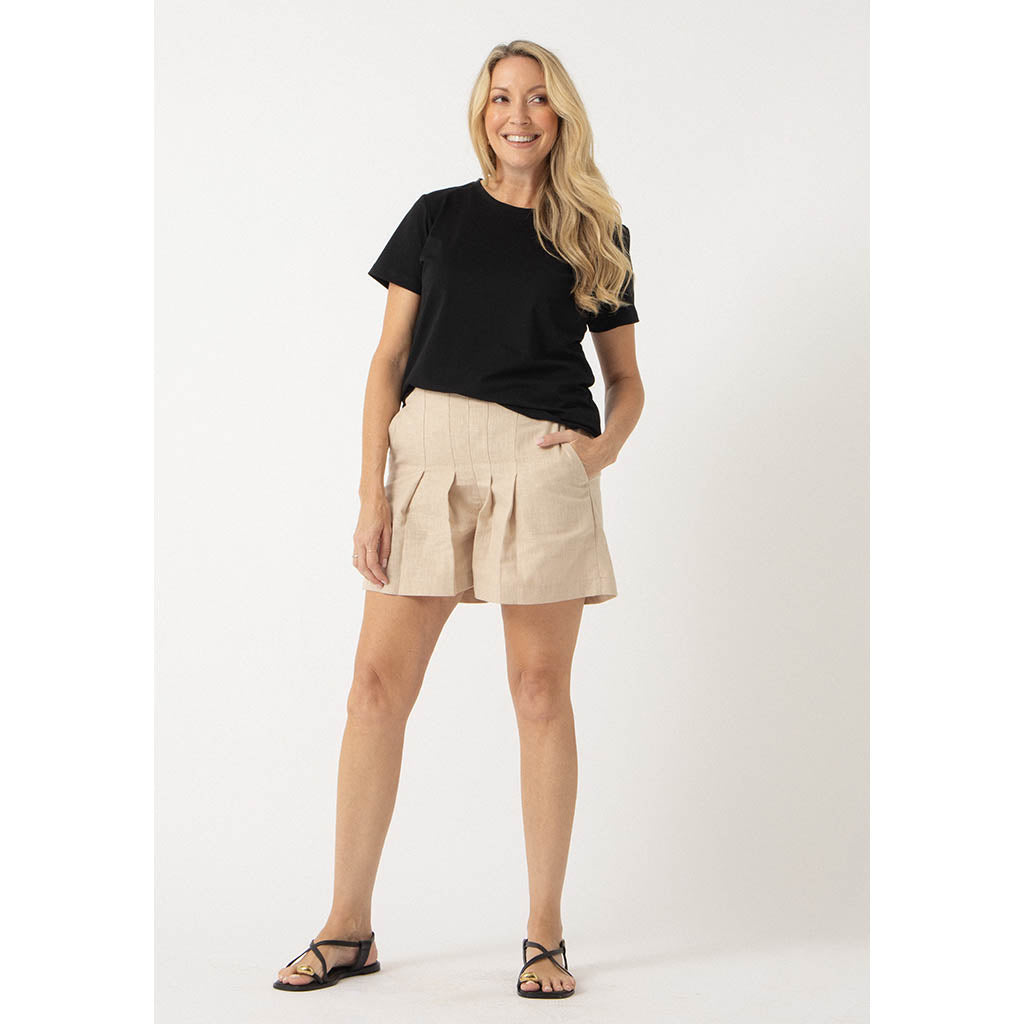 The Muse T-Shirt | Black